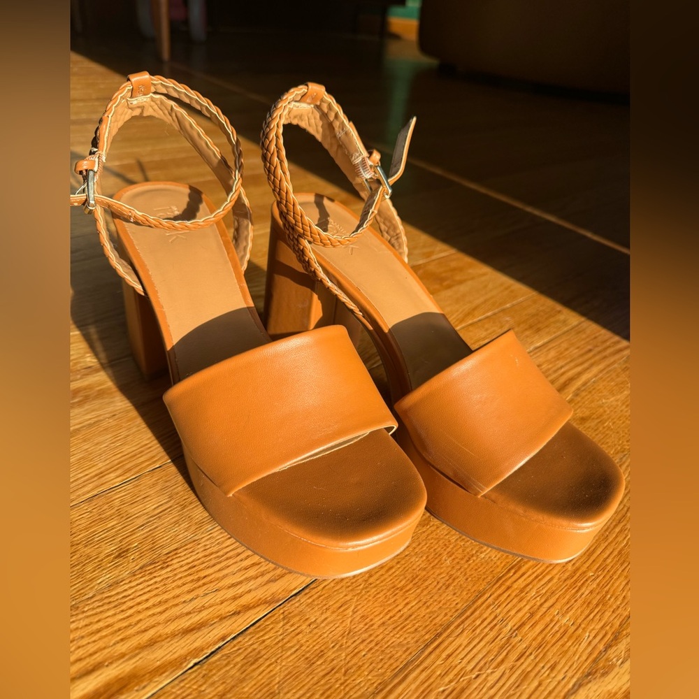 Nordstrom rack chuncky braided heels size 8.5